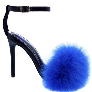 Blue fur heel